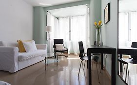 Apartamentos Edificio Constitucion